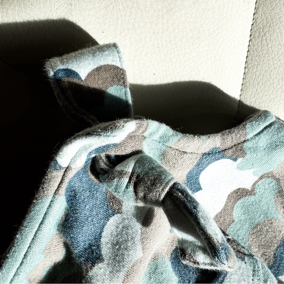 Kate Quinn • Bubble Romper - Picture 6 of 7